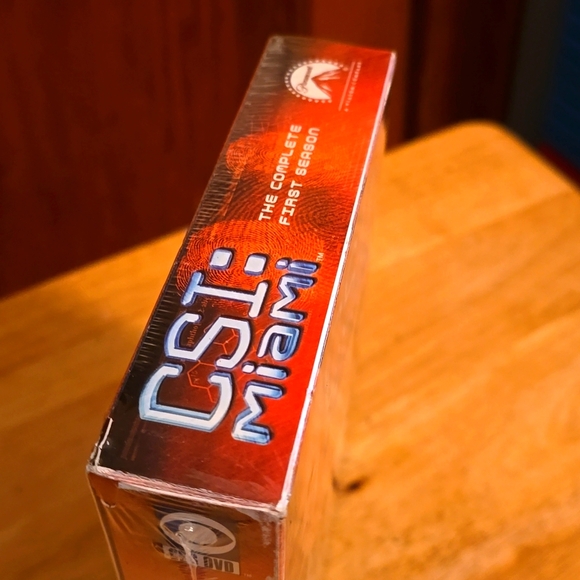 CSI: Miami: The Complete First Season - Picture 4 of 5